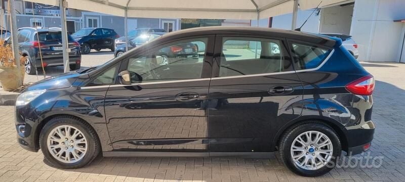Usata Ford C-MAX Titanium 115 CV (84 kW) 2012 Nero Monovolume