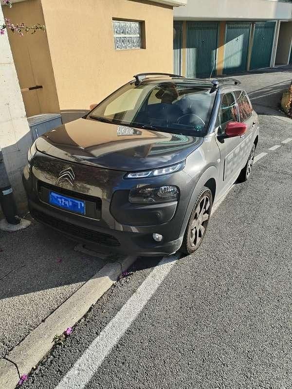 Usata Citroën C4 Cactus 99 CV (72 kW) 2015 Utilitaria