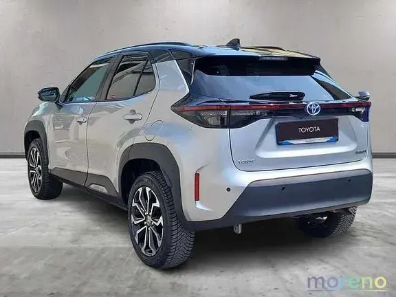 Usata Toyota Yaris Hybrid Trend 116 CV (85 kW) 2023 Grigio Pick-up