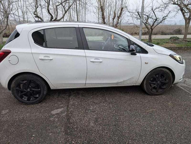 Usata Opel Corsa 75 CV (55 kW) 2018 Utilitaria