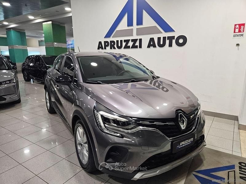 Grigio Usata 2020 Renault Captur Intens SUV | 15.800 € (Buon prezzo) - Immagine 1/4