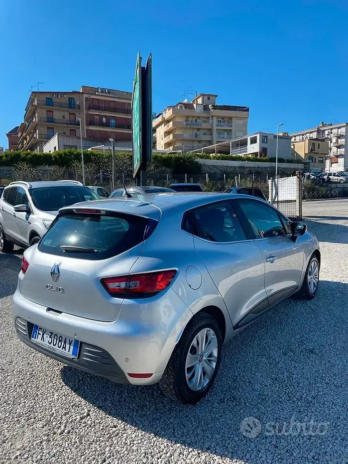 Usata Renault Clio IV 75 CV (55 kW) 2017 Berlina