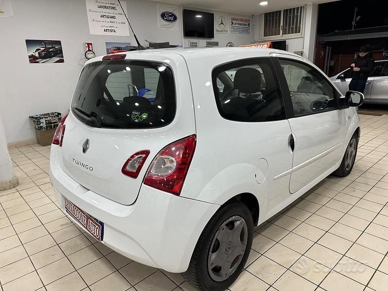 Usata Renault Twingo 75 CV (55 kW) 2013 Bianco Utilitaria