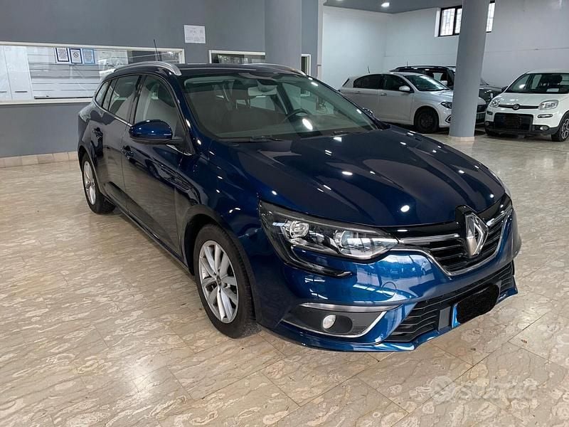 Usata Renault Mégane GrandTour Business 115 CV (84 kW) 2020 Blu Station wagon