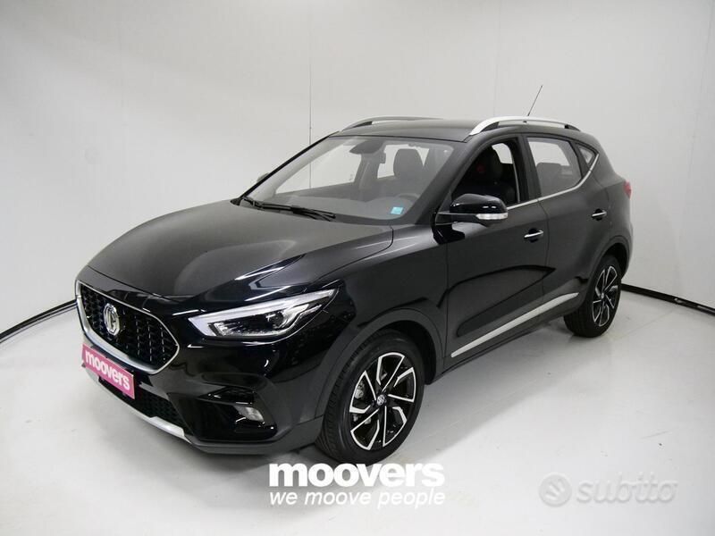 Usata MG ZS Luxury 106 CV (77 kW) 2023 Nero Berlina