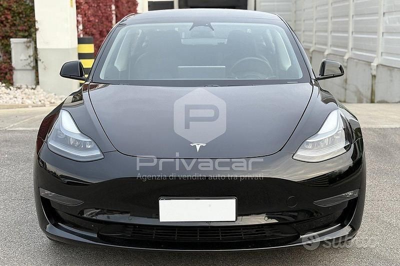Usata Tesla Model 3 366 kW (498 CV) 2021 Nero Berlina