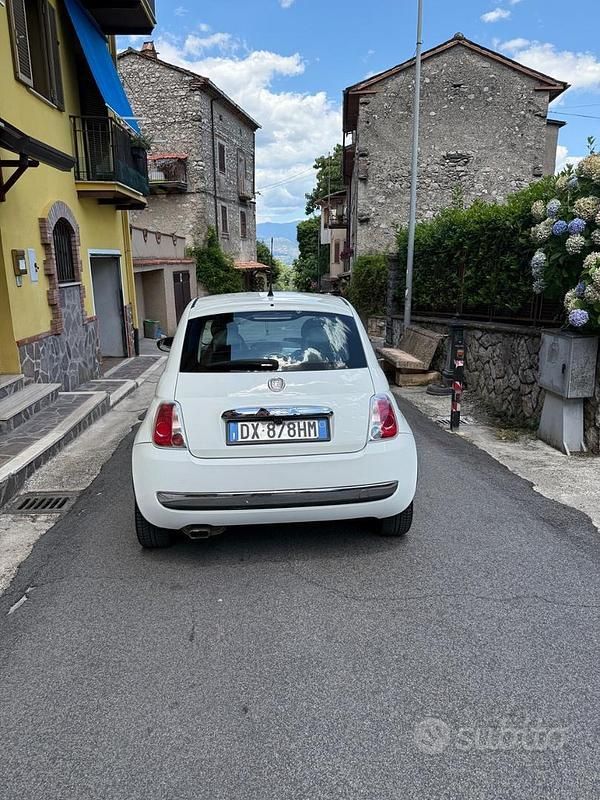 Usata Fiat 500 75 CV (55 kW) 2009 Bianco Utilitaria