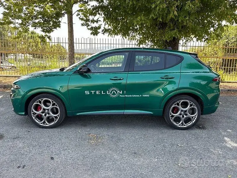 Usata Alfa Romeo Tonale 160 CV (117 kW) 2025 Verde SUV
