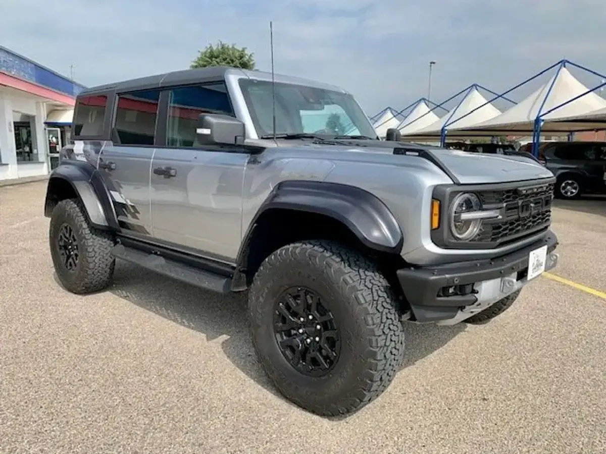 Usata Ford Bronco Raptor 330 CV (242 kW) 2024 Cyber orange SUV