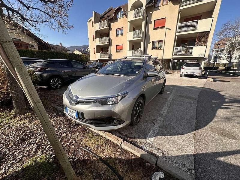 Usata Toyota Auris Touring Sports Active 99 CV (72 kW) 2017 Station wagon