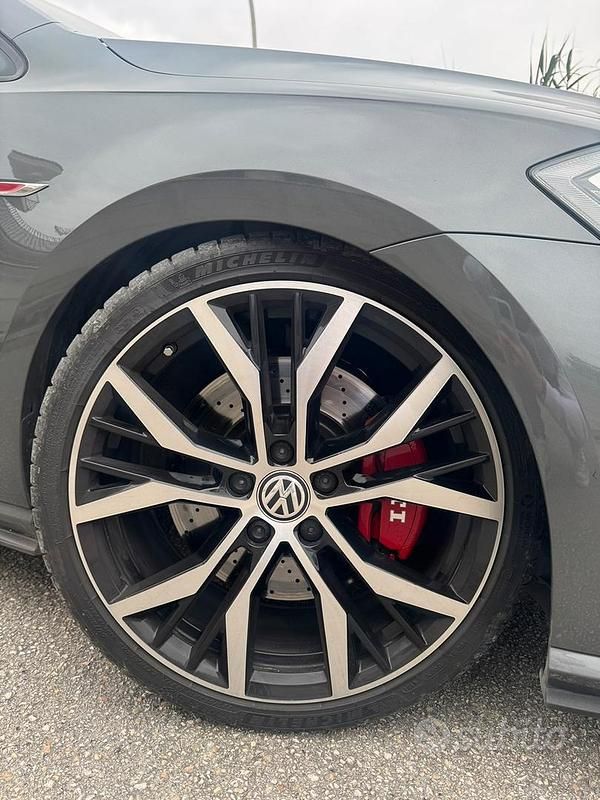 Usata VW Golf VII GTI 245 CV (180 kW) 2019 Berlina