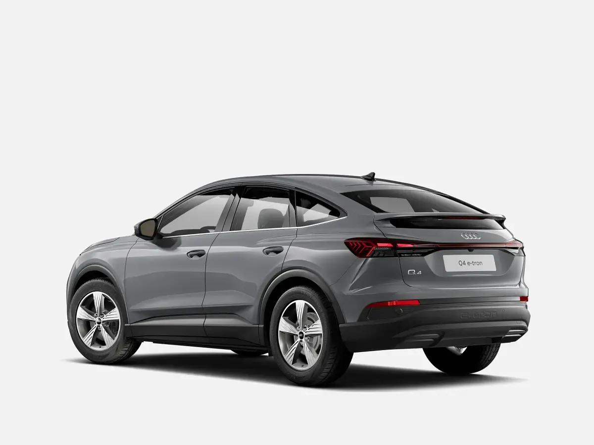 Nuova Audi e-tron Business 210 kW (286 CV) 2025 Grigio selce SUV