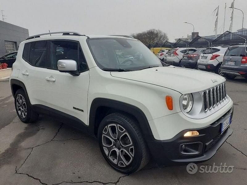 Usata Jeep Renegade Limited 120 CV (88 kW) 2014 Bianco / pastello SUV