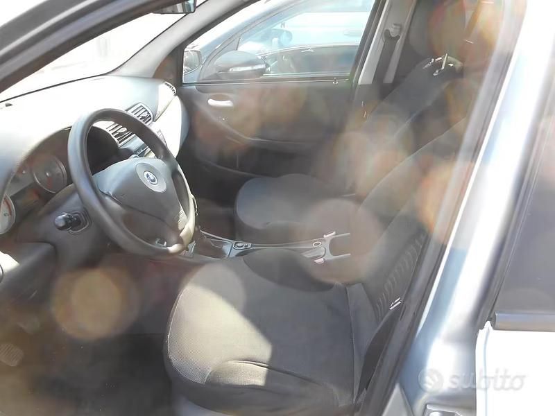 Usata Fiat Stilo 120 CV (88 kW) 2008 Grigio Station wagon