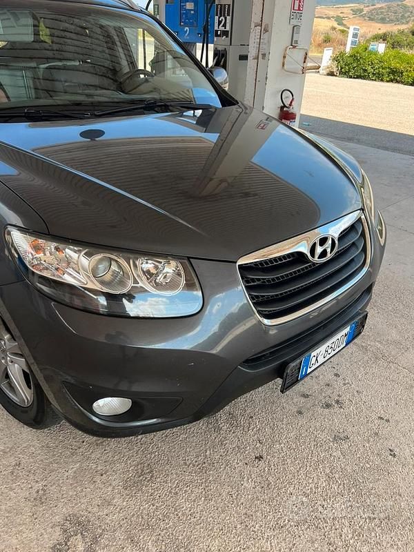 Usata Hyundai Santa Fe 197 CV (144 kW) 2012 Nero SUV