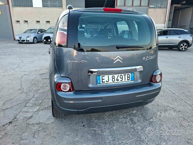 Usata Citroën C3 Picasso Exclusive 92 CV (67 kW) 2011 Grigio Monovolume