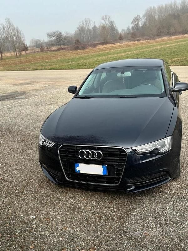 Usata Audi A5 Sportback Business 177 CV (130 kW) 2013 Blu Utilitaria