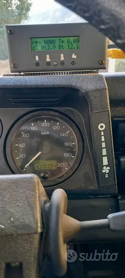 Usata Land Rover Defender 86 CV (63 kW) 2003 Verde SUV