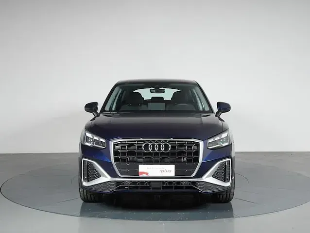 Usata Audi Q2 S-Line 150 CV (110 kW) 2025 Blu navarra metallizzato SUV
