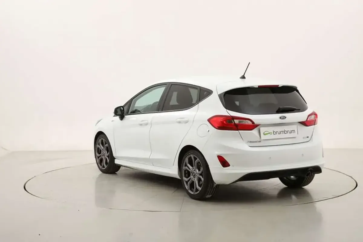 Usata Ford Fiesta ST-Line 125 CV (91 kW) 2022 Bianco Utilitaria