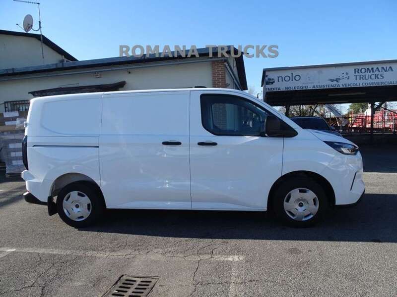 Nuova Ford Transit Custom 136 CV (100 kW) 2025 Bianco Furgone