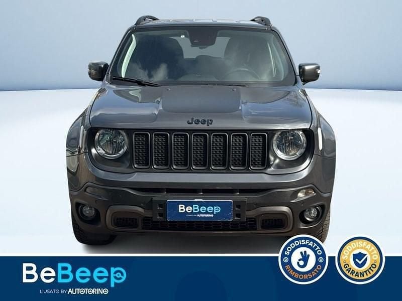 Begagnad Jeep Renegade Trailhawk 240 HK (176 kW) 2022 Grå SUV