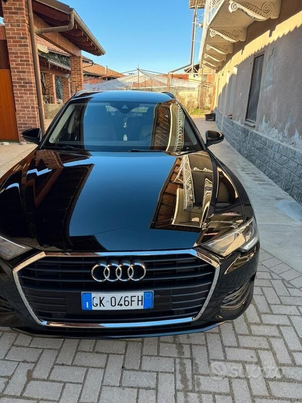 Usata Audi A6 150 CV (110 kW) 2022 Nero Station wagon