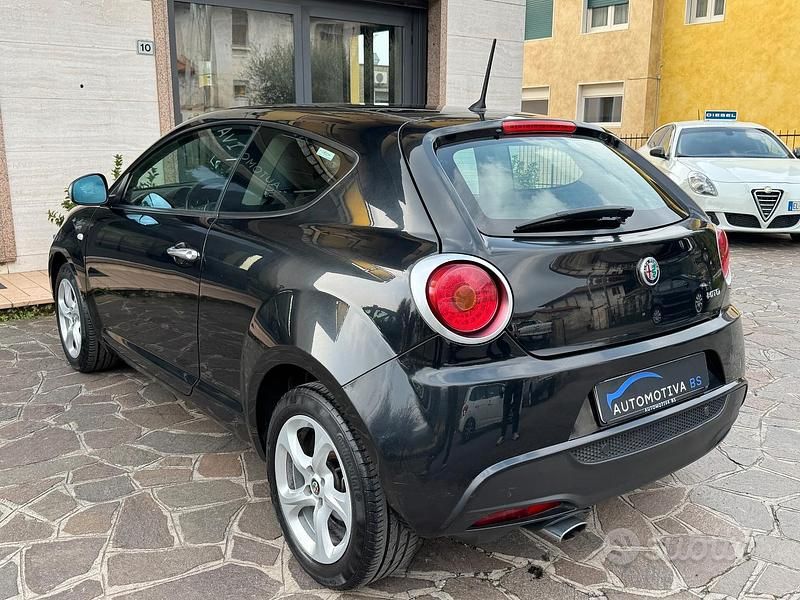 Usata Alfa Romeo MiTo 78 CV (57 kW) 2017 Nero Utilitaria