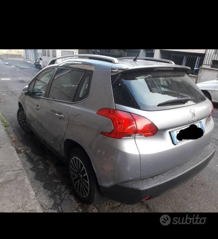 Usata Peugeot 2008 92 CV (67 kW) 2014 Grigio SUV