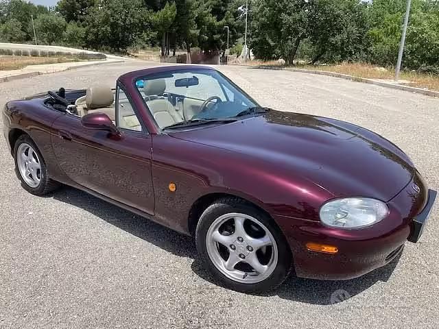 Usata Mazda MX5 140 CV (102 kW) 2000 Cabrio