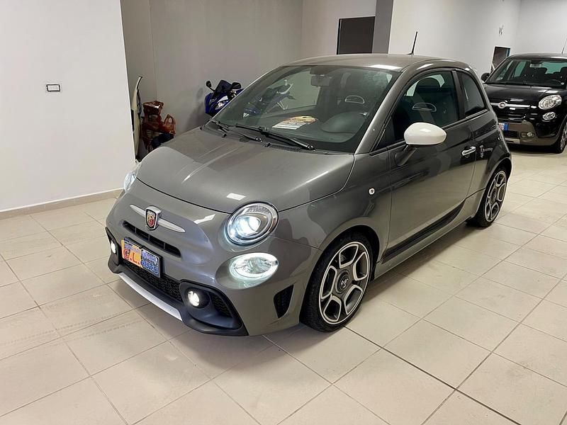Usata Abarth 595 179 CV (131 kW) 2022 Grigio Berlina