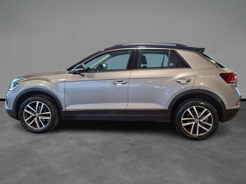 Usata VW T-Roc 150 CV (110 kW) 2023 Grigio SUV