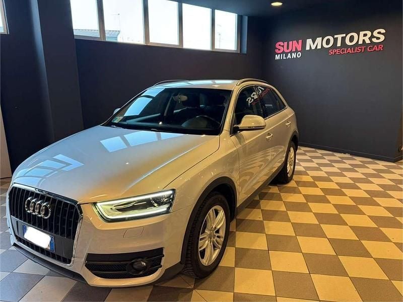 Usata Audi Q3 Advanced Plus 140 CV (102 kW) 2012 Argento SUV