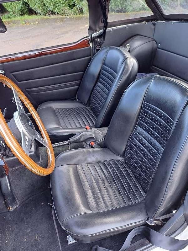Usata Triumph TR6 110 CV (80 kW) 1971 Bianco Cabrio
