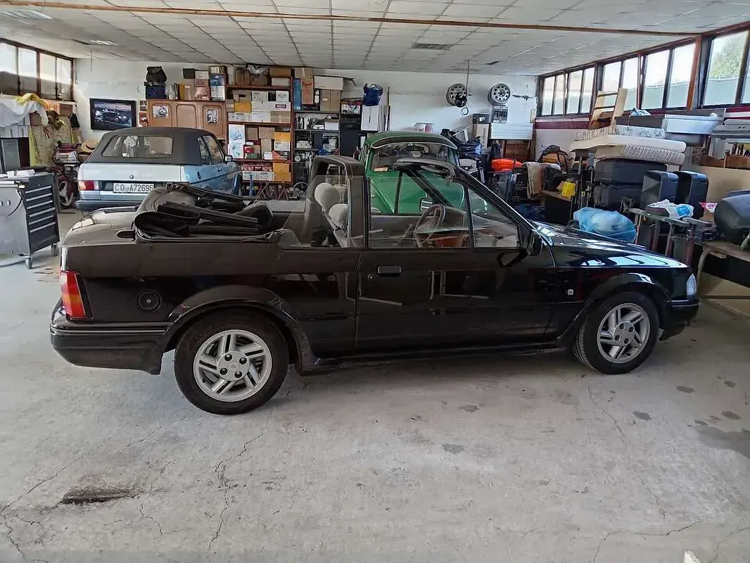 Usata Ford Escort Cabriolet 105 CV (77 kW) 1988 Cabrio
