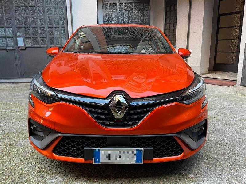 Usata Renault Clio V R.S. 91 CV (66 kW) 2022 Arancione Berlina