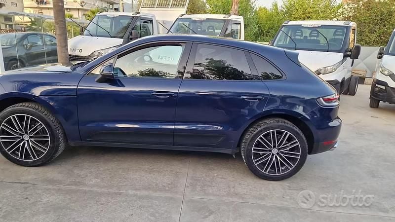 Usata Porsche Macan 245 CV (180 kW) 2020 Blu SUV