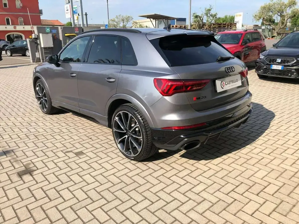 Usata Audi Q3 400 CV (294 kW) 2022 Grigio SUV