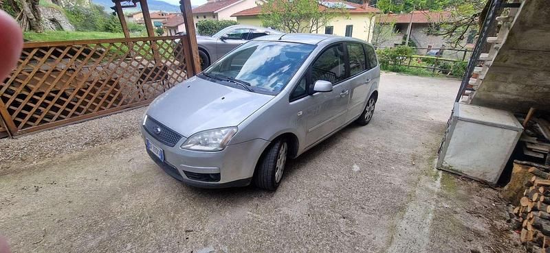 Usata Ford C-MAX Titanium 90 CV (66 kW) 2007 Monovolume