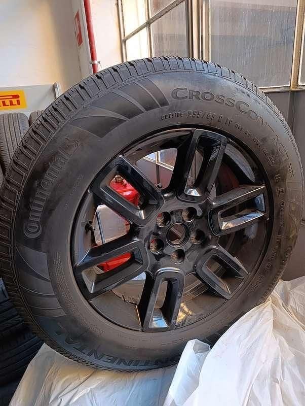 Usata Land Rover Defender 200 CV (147 kW) 2021 Nero SUV