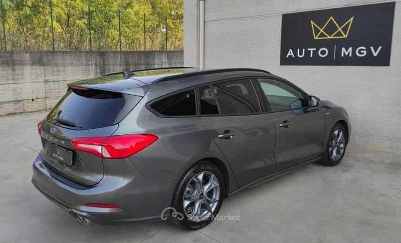Usata Ford Focus ST-Line 125 CV (91 kW) 2021 Grigio Station wagon