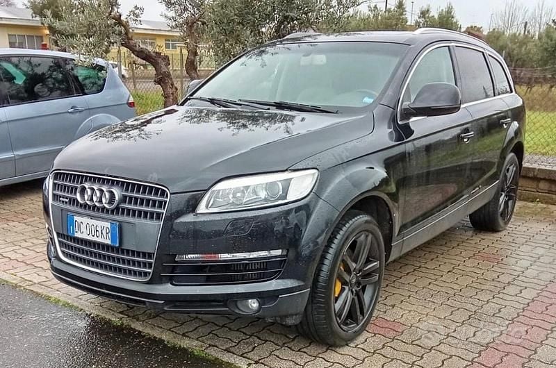 Usata Audi Q7 233 CV (171 kW) 2007 Nero SUV