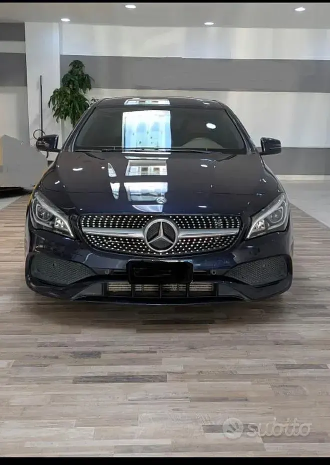 Usata Mercedes CLA220 Shooting Brake AMG line 2019 Bluazzurro Station wagon