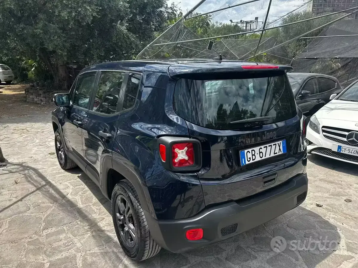 Usata Jeep Renegade Longitude 140 CV (102 kW) 2020 Bluazzurro SUV