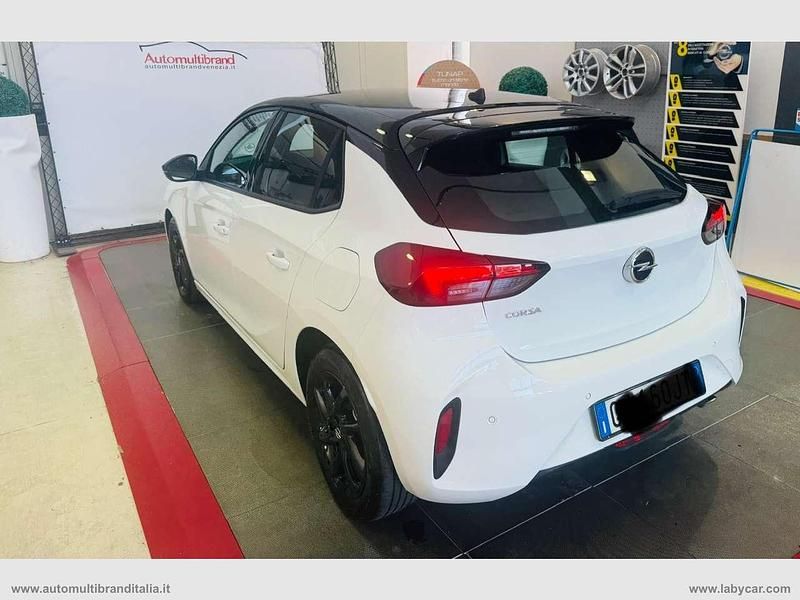 Usata Opel Corsa GS Line 101 CV (74 kW) 2022 Bianco Berlina
