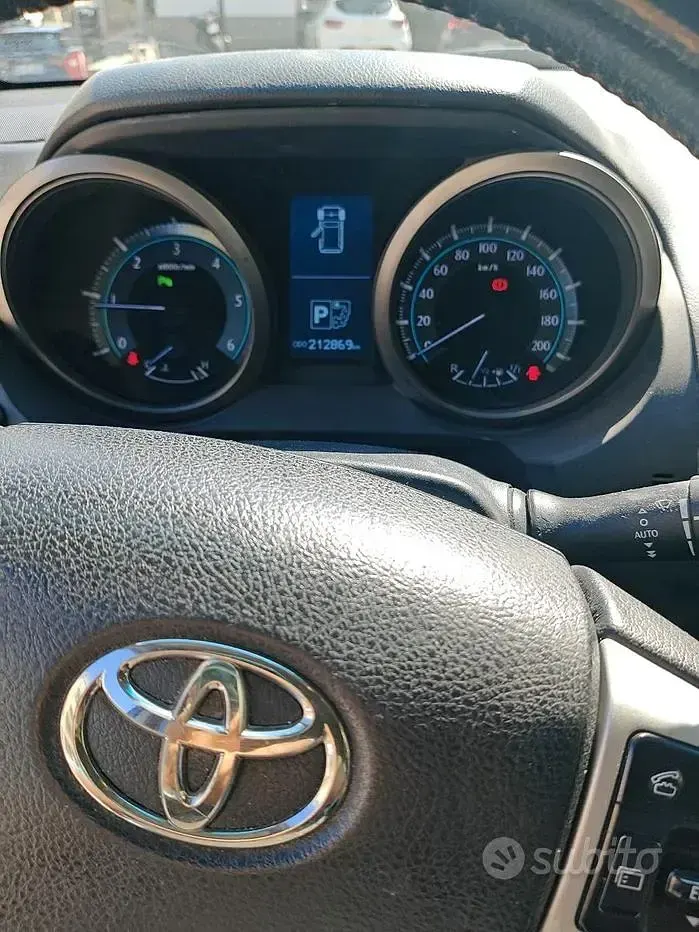 Usata Toyota Land Cruiser 190 CV (139 kW) 2012 Grigio SUV