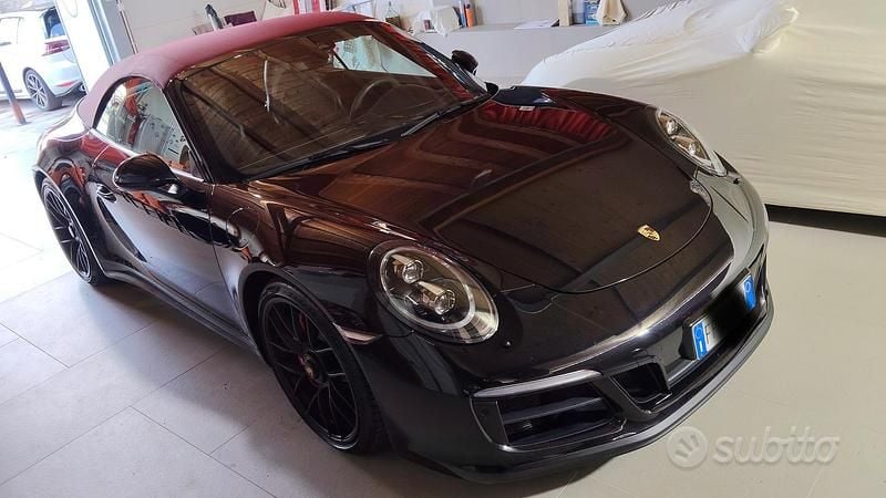 Usata Porsche 911 Carrera Cabriolet 450 CV (330 kW) 2018 Nero Cabrio