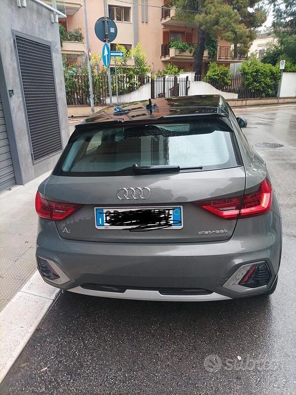 Usata Audi A1 2023 Grigio SUV