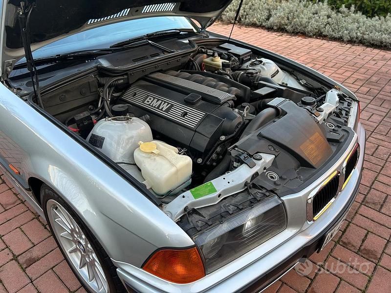 Usata BMW 320 150 CV (110 kW) 1997 Grigio Coupé
