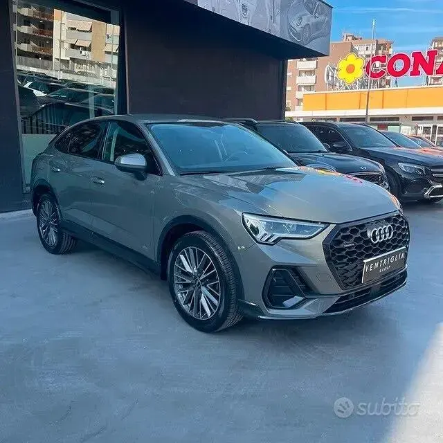 Usata Audi Q3 Sportback 150 CV (110 kW) 2022 Grigio SUV